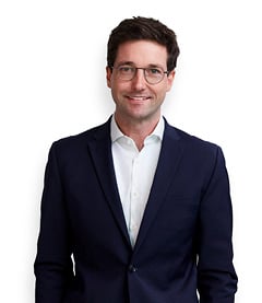 Michael Lembäcker, MA LL.M. MBA CVA