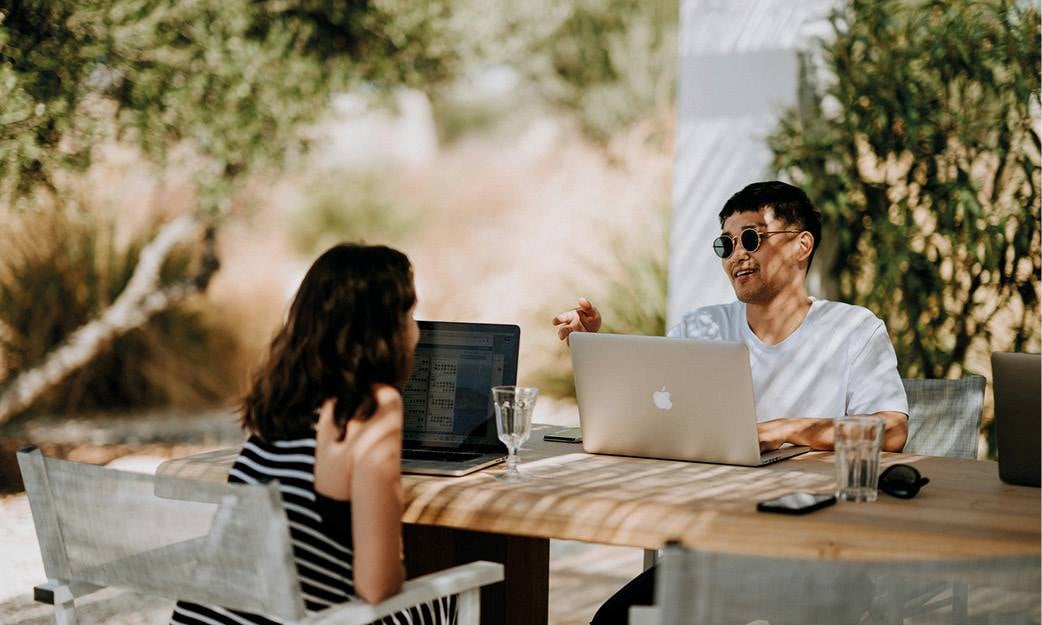 Workation im Fokus: Was rechtlich und steuerlich zählt