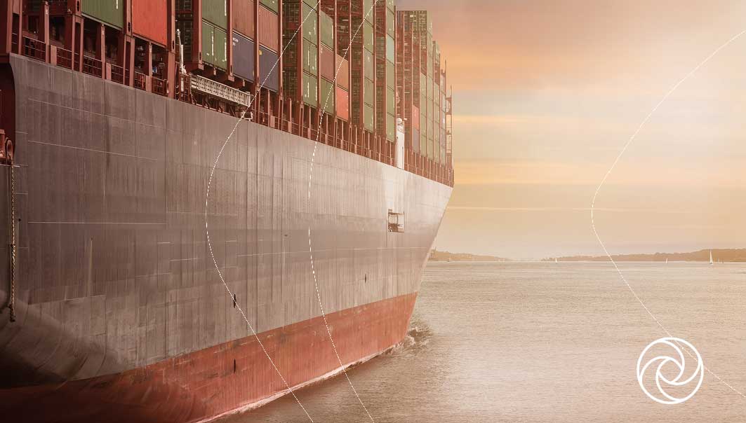 Containerschiff auf See