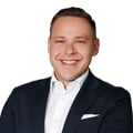 Dr. Raphael Holzinger