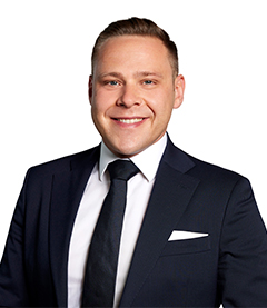 Dr. Raphael Holzinger